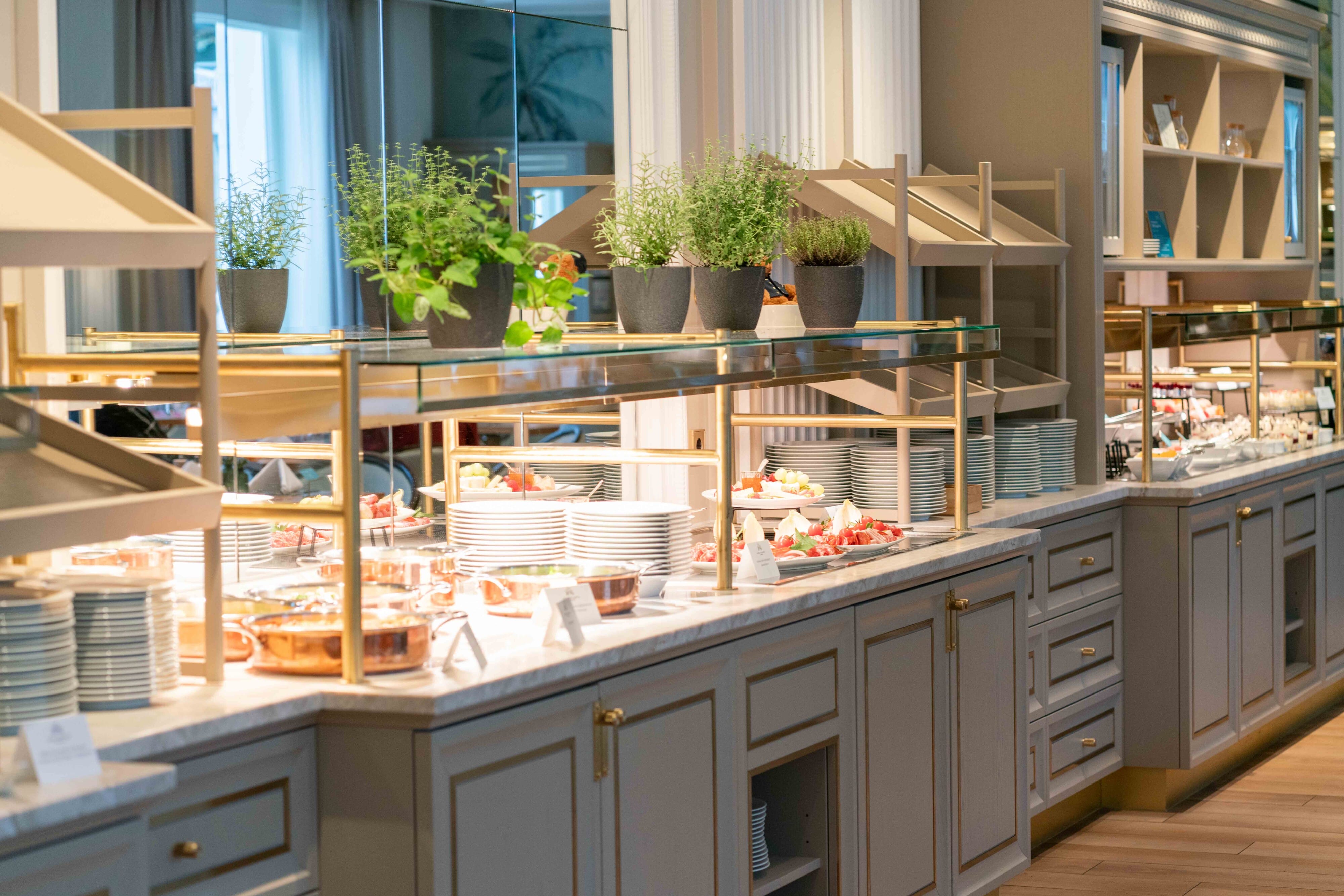 Hotel Atlantic Stay for breakfast