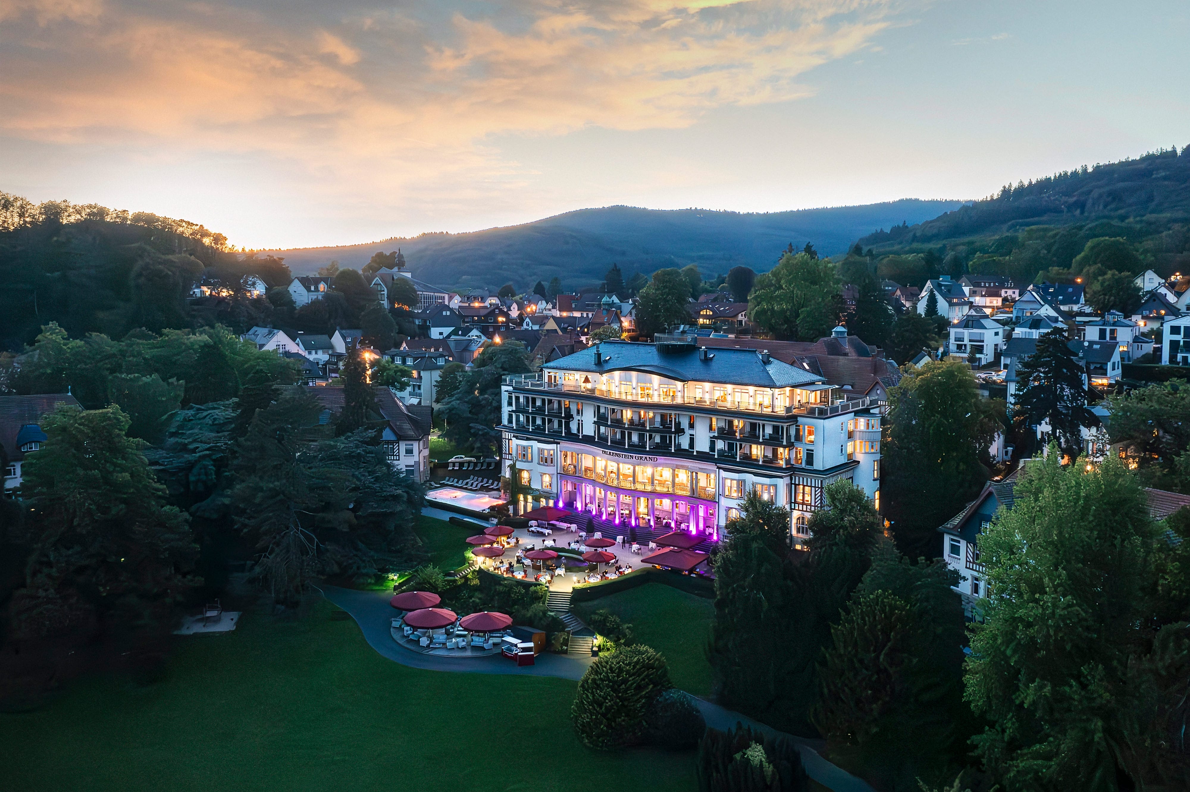 Falkenstein Grand Our team at the Falkenstein Grand....here you go